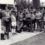 Pedro A. Balda (recogiendo trofeo). Entre el público se ve a Javier Pozueta y Patxi Aristoy.